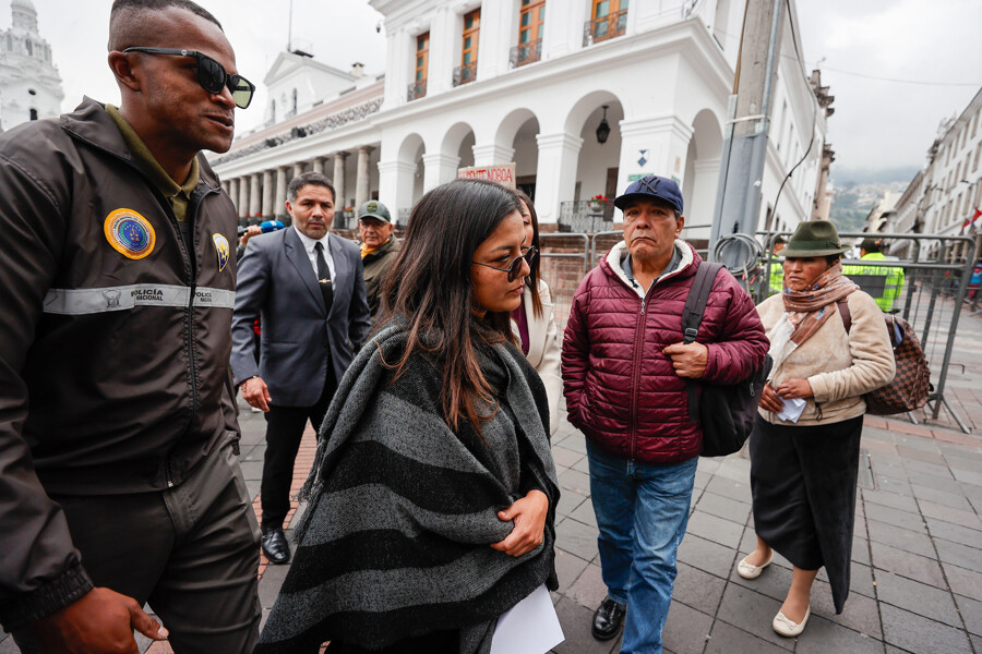 Villavicencio's Daughter Calls on Noboa for an 'Ethical Agreement' to Fight 'Narcopolitics'