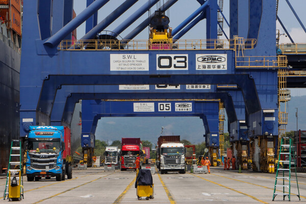 Organized Crime Forces Ecuadorian Private Ports to Enhance Security Measures