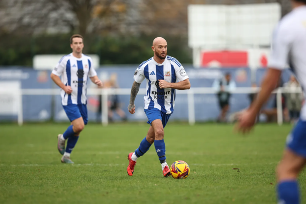 Antonio Valencia Makes Football Comeback