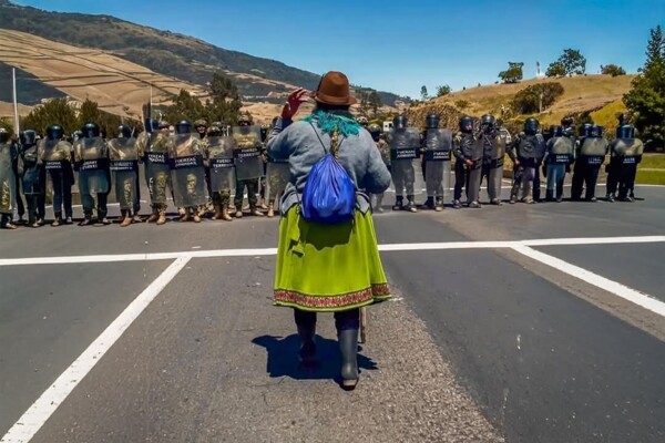 Latin American Media Discuss Neoliberal Reforms in the Region